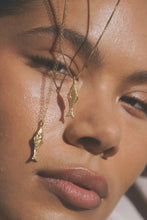 Load image into Gallery viewer, Mountainside Jewelry - Pescadero Necklace: Box Chain / 20" / Gold Vermeil + 14kt Gold Filled Chain