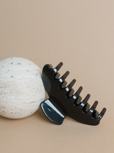 Load image into Gallery viewer, Medium 4" Hair Claw Clip
