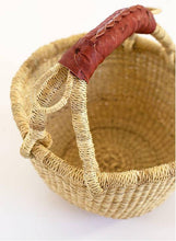 Load image into Gallery viewer, Small Bolga Basket
