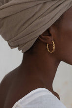 Load image into Gallery viewer, Zinga Hoops