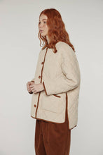Load image into Gallery viewer, Reversible quilted cotton jacket