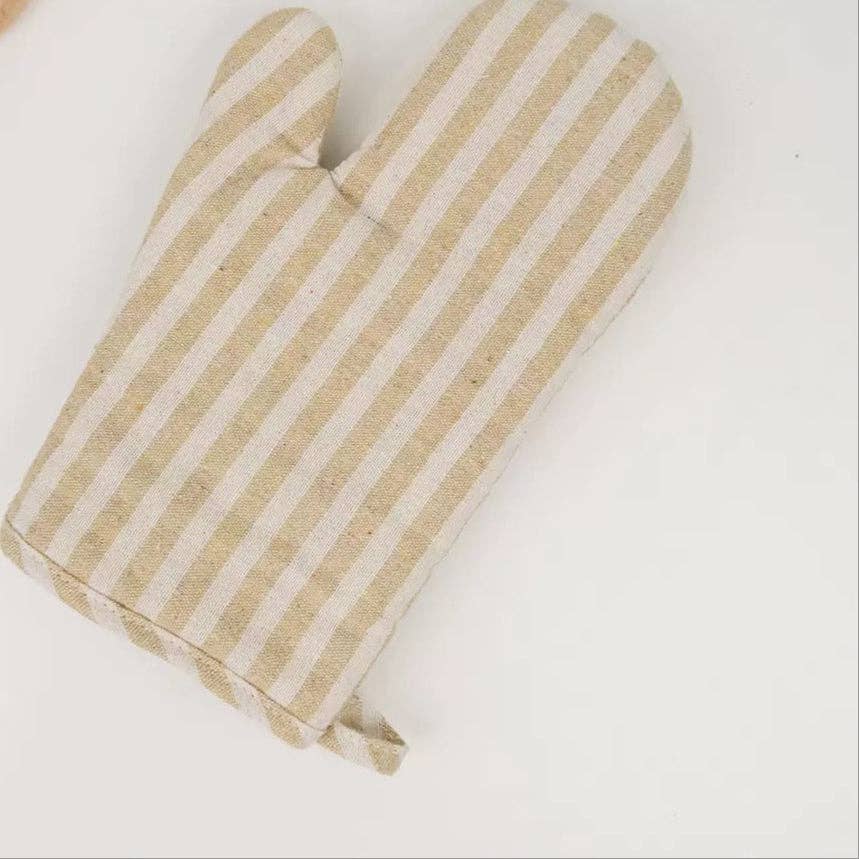 Stripe Oven Mitt