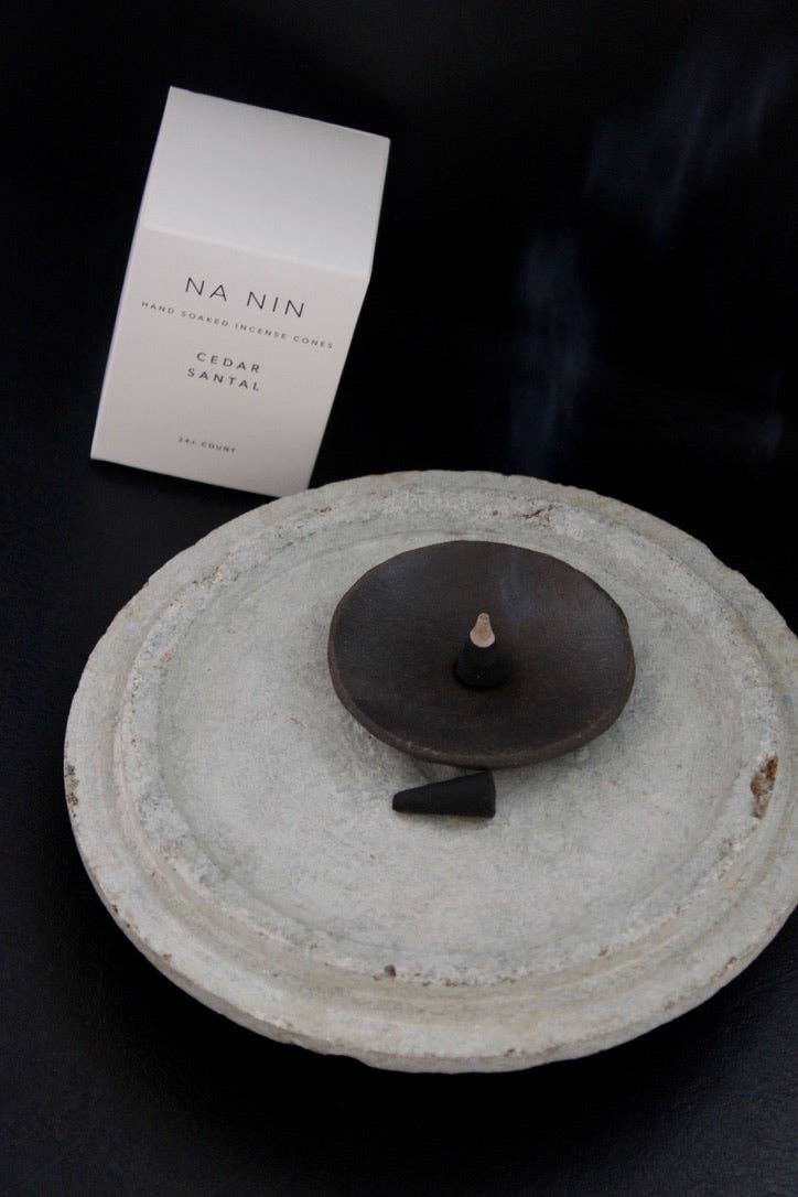 Cedar & Santal Incense Cones
