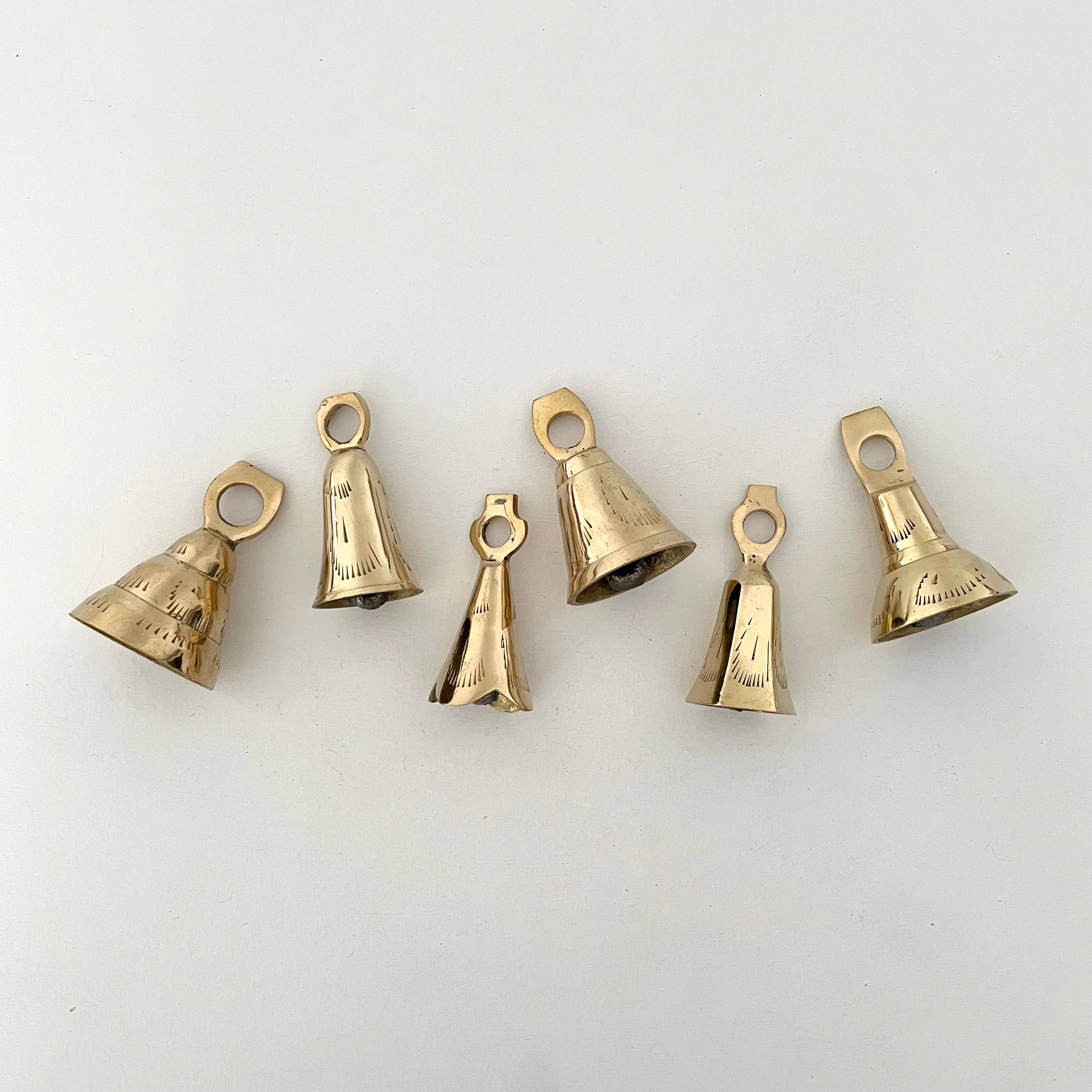 2 1/2" brass bell