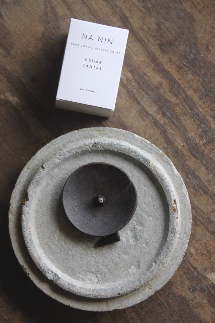 Cedar & Santal Incense Cones