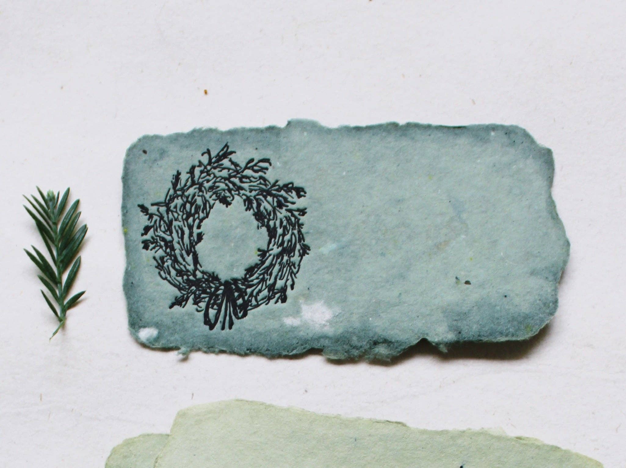 Holiday place cards // tiny notes