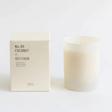 Load image into Gallery viewer, Coconut + Vetiver
