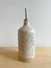 Load image into Gallery viewer, Classic Oil Pourer
