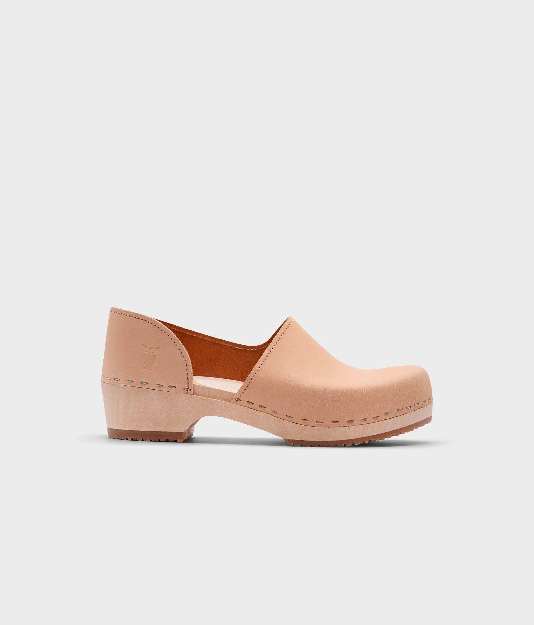 Brett low closed-back clogs – Be Free Creations