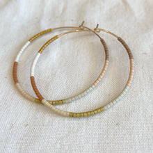 Load image into Gallery viewer, Delica Hoops | neutral
