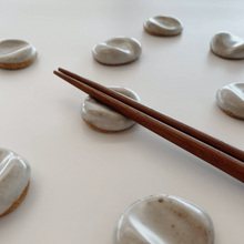 Load image into Gallery viewer, Pebble Ceramic Chopstick Rests
